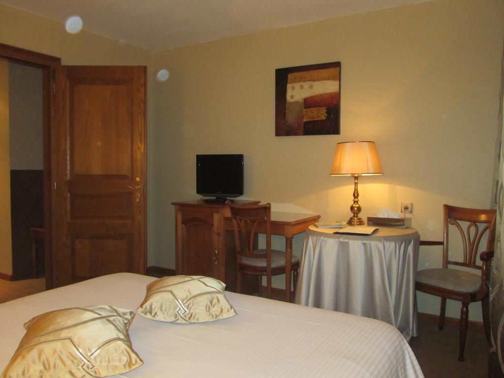 Logis Hotel Restaurant Au Boeuf Rouge Niederschaeffolsheim Εξωτερικό φωτογραφία