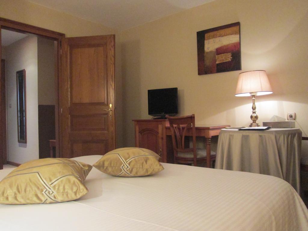 Logis Hotel Restaurant Au Boeuf Rouge Niederschaeffolsheim Εξωτερικό φωτογραφία